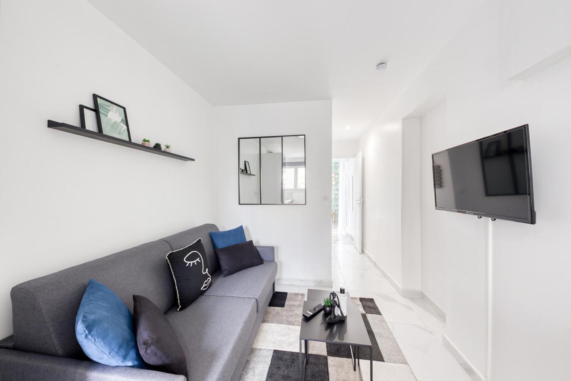 Appartement - 4 Personnes - Parking Prive - Metro 7 - Rer B Ла-Курнёв Экстерьер фото